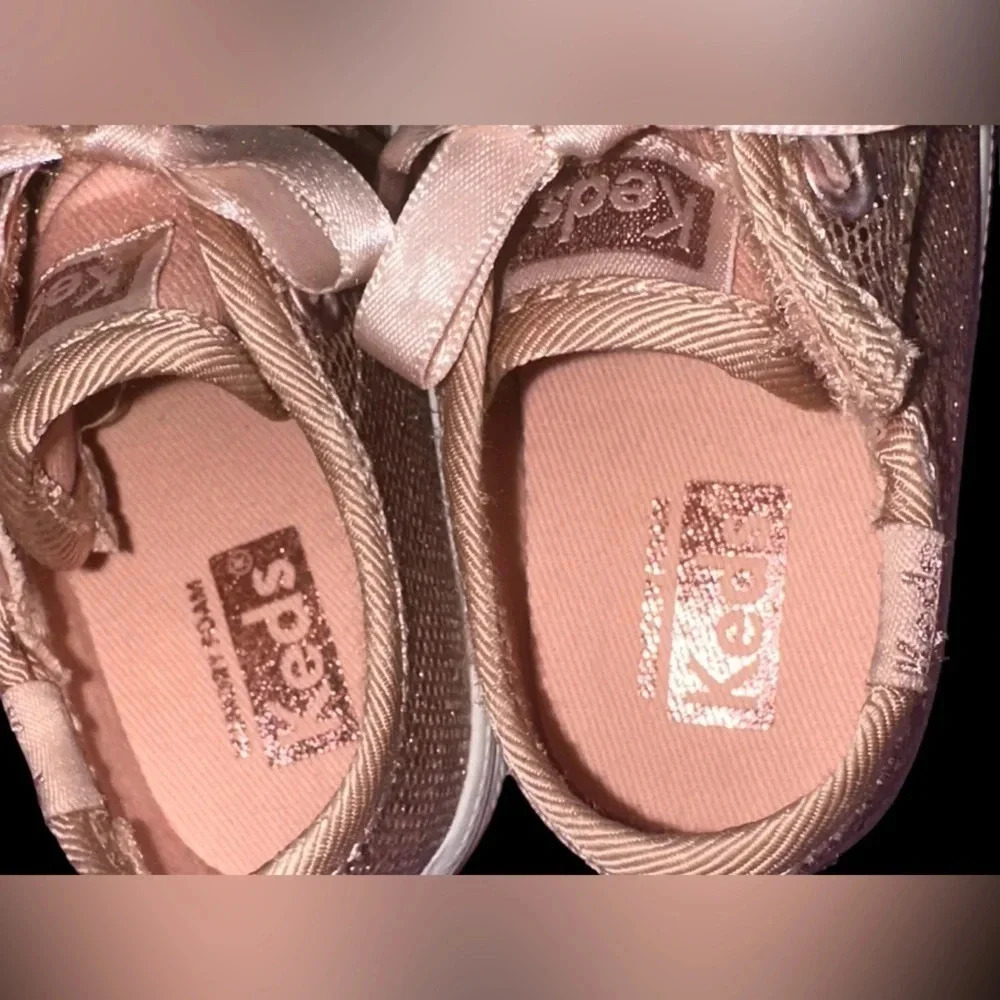 KEDS Kickstart Crib Celebrations Sneaker size 1, color Gold - Picture 7 of 7